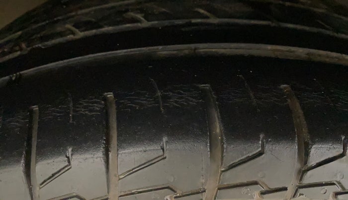 2021 Maruti S Cross ZETA 1.5, Petrol, Manual, 21,797 km, Right Rear Tyre Tread