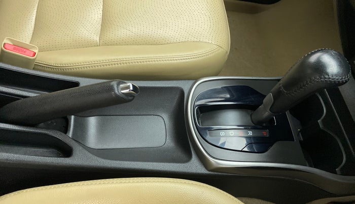 2015 Honda City VX CVT PETROL, Petrol, Automatic, 88,952 km, Gear Lever