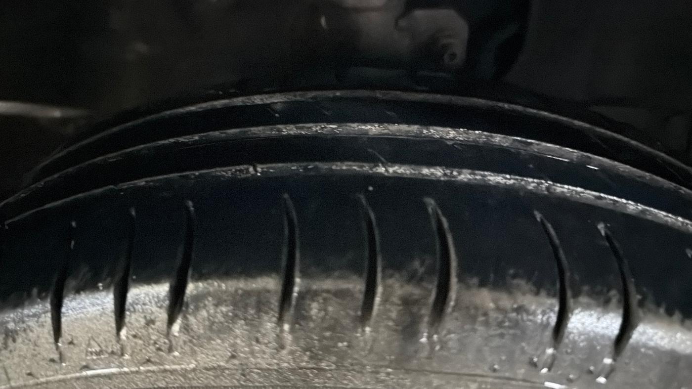 2022 Maruti New Wagon-R LXI CNG 1.0, CNG, Manual, 75,436 km, Right Front Tyre Tread