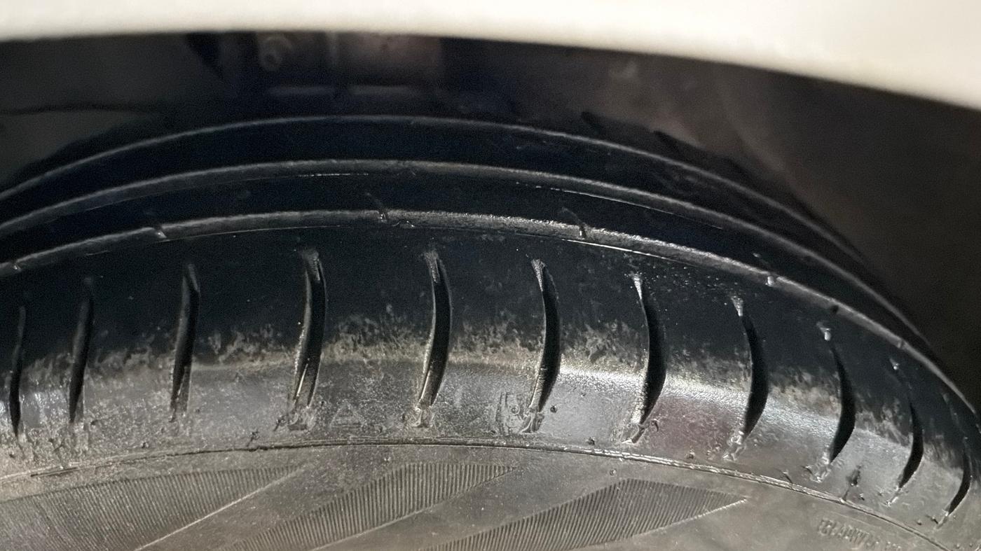 2022 Maruti New Wagon-R LXI CNG 1.0, CNG, Manual, 75,436 km, Left Front Tyre Tread