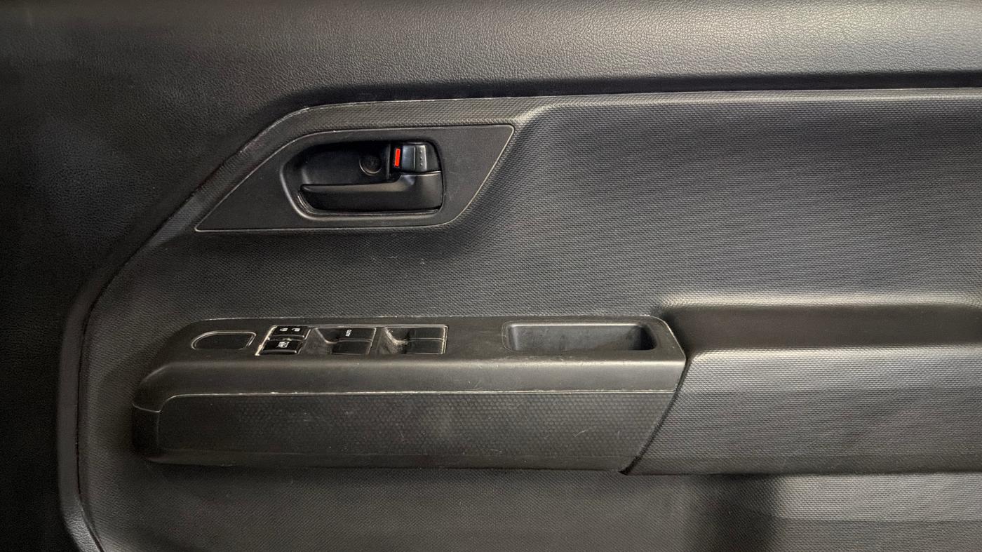 2022 Maruti New Wagon-R LXI CNG 1.0, CNG, Manual, 75,436 km, Driver Side Door Panels Control