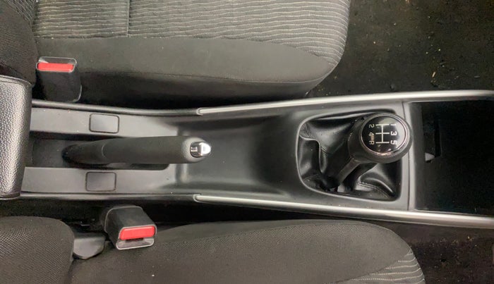 2017 Maruti Baleno ZETA PETROL 1.2, Petrol, Manual, 58,613 km, Gear Lever