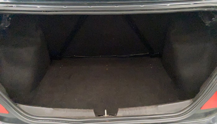 2016 Tata Zest XT PETROL, Petrol, Manual, 41,081 km, Boot Inside