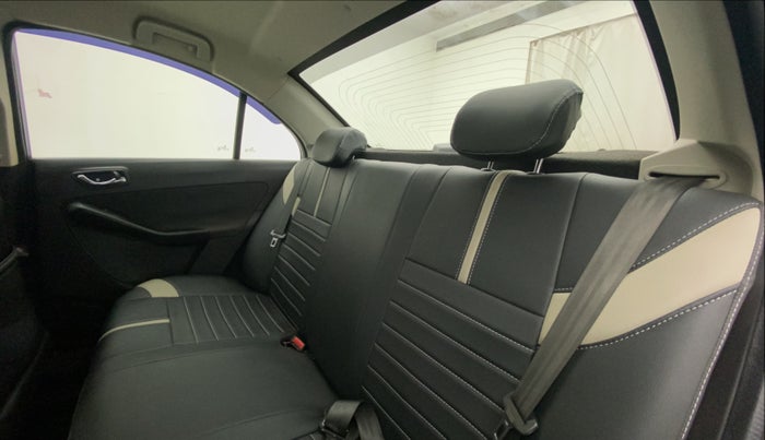 2016 Tata Zest XT PETROL, Petrol, Manual, 41,081 km, Right Side Rear Door Cabin