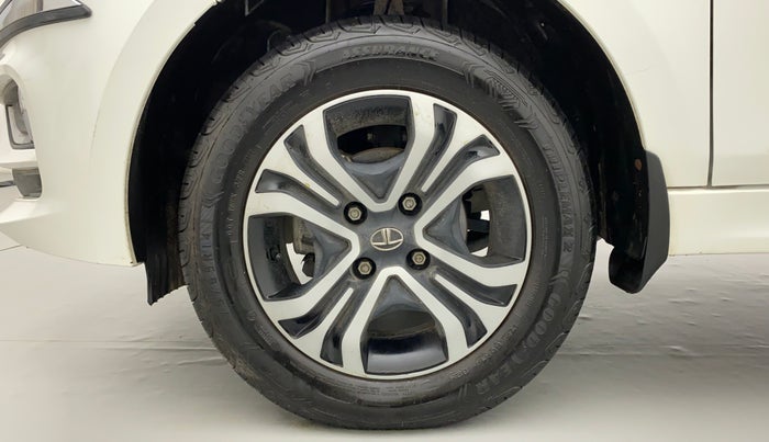 2022 Tata Tiago XZ PLUS CNG, CNG, Manual, 5,237 km, Left Front Wheel