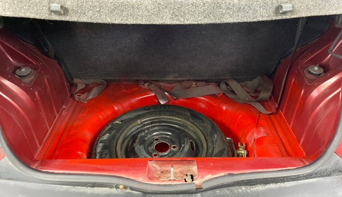 2015 Renault Kwid RXT 0.8, Petrol, Manual, 32,661 km, Boot Inside