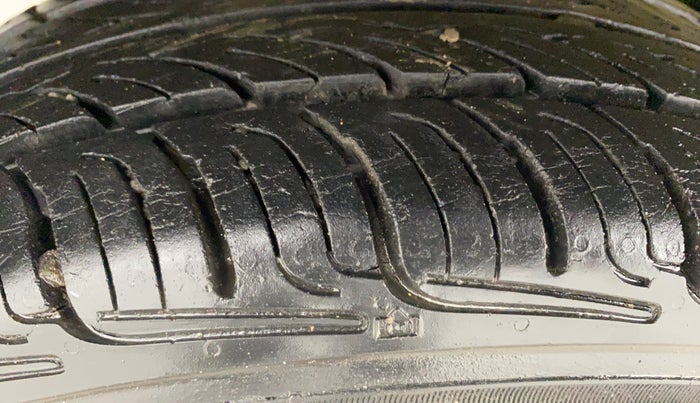 2013 Maruti Alto K10 VXI, Petrol, Manual, 59,641 km, Right Rear Tyre Tread