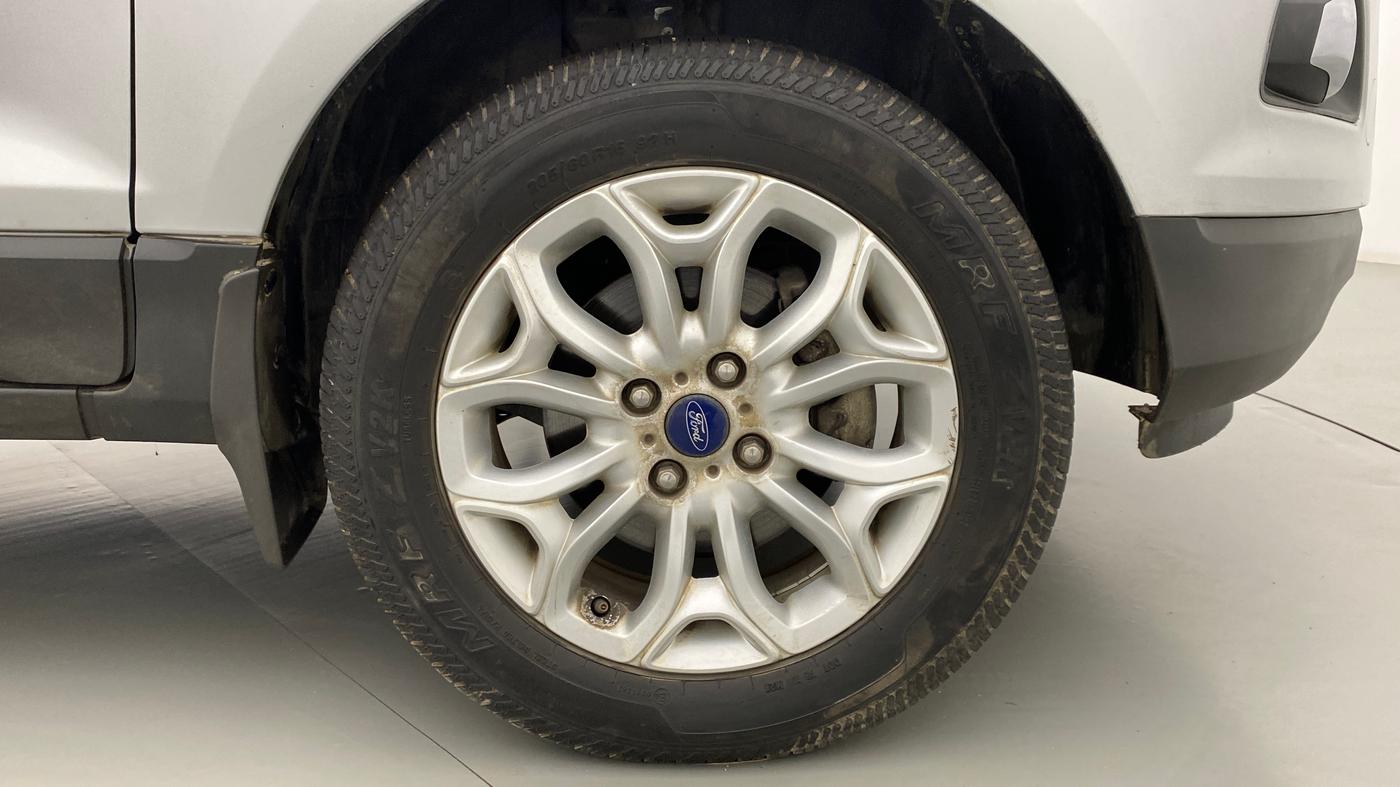 2017 Ford Ecosport 1.5 TITANIUM TI VCT AT, Petrol, Automatic, 30,025 km, Right Front Wheel