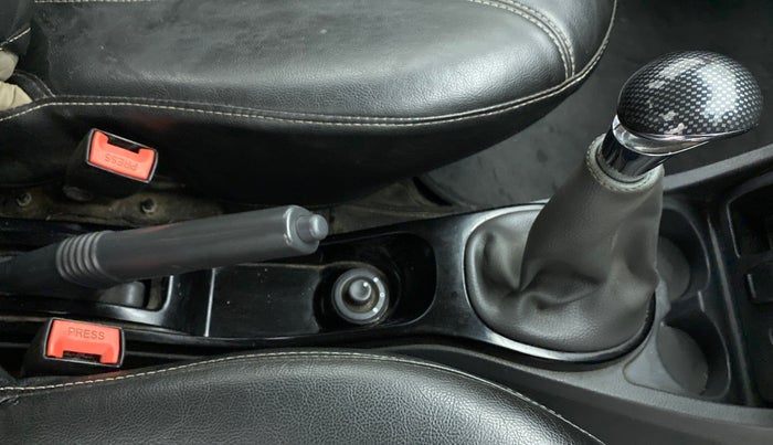 2014 Renault Duster 85 PS RXL DIESEL, Diesel, Manual, 78,537 km, Gear Lever