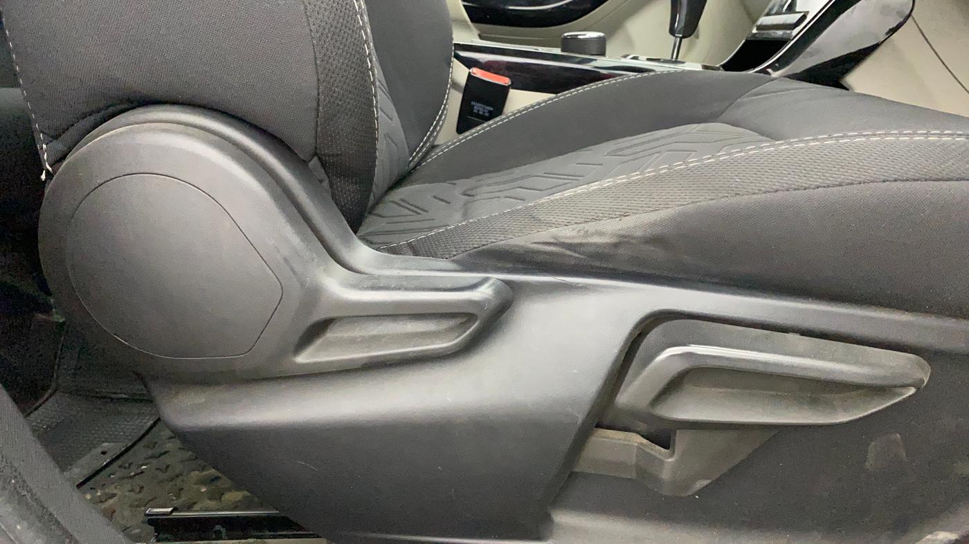 2022 Tata NEXON XZA PLUS PETROL, Petrol, Automatic, 23,311 km, Driver Side Adjustment Panel