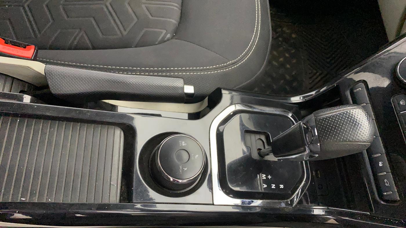 2022 Tata NEXON XZA PLUS PETROL, Petrol, Automatic, 23,311 km, Gear Lever
