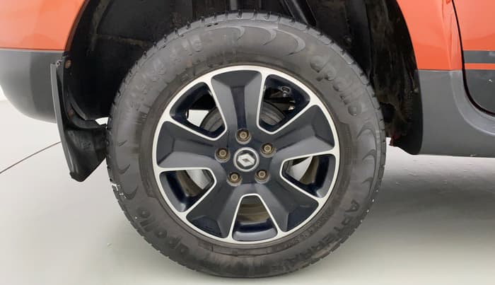 2016 Renault Duster RXZ AMT 110 PS, Diesel, Automatic, 44,628 km, Right Rear Wheel