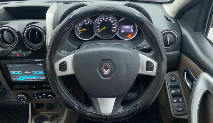 2016 Renault Duster RXZ AMT 110 PS, Diesel, Automatic, 44,628 km, Steering Wheel Close Up