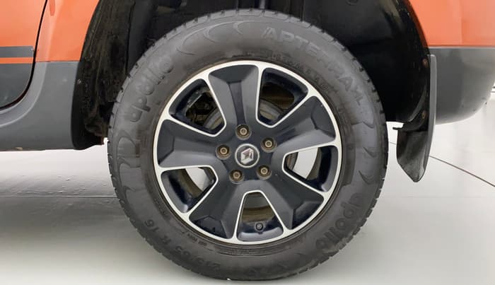 2016 Renault Duster RXZ AMT 110 PS, Diesel, Automatic, 44,628 km, Left Rear Wheel