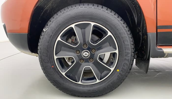 2016 Renault Duster RXZ AMT 110 PS, Diesel, Automatic, 44,628 km, Left Front Wheel