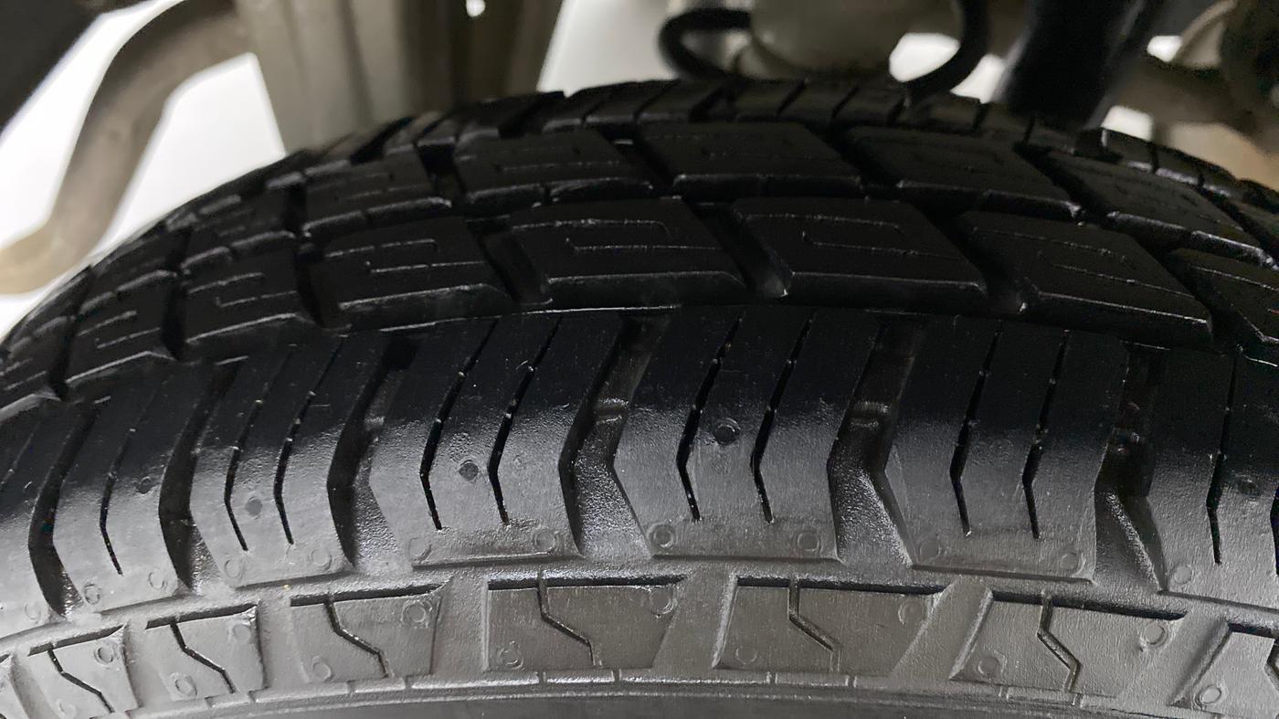2018 Maruti Alto 800 LXI, Petrol, Manual, 6,825 km, Right Rear Tyre Tread