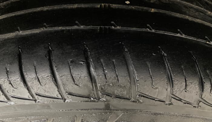 2015 Nissan Terrano XL (P), Petrol, Manual, 45,514 km, Left Rear Tyre Tread