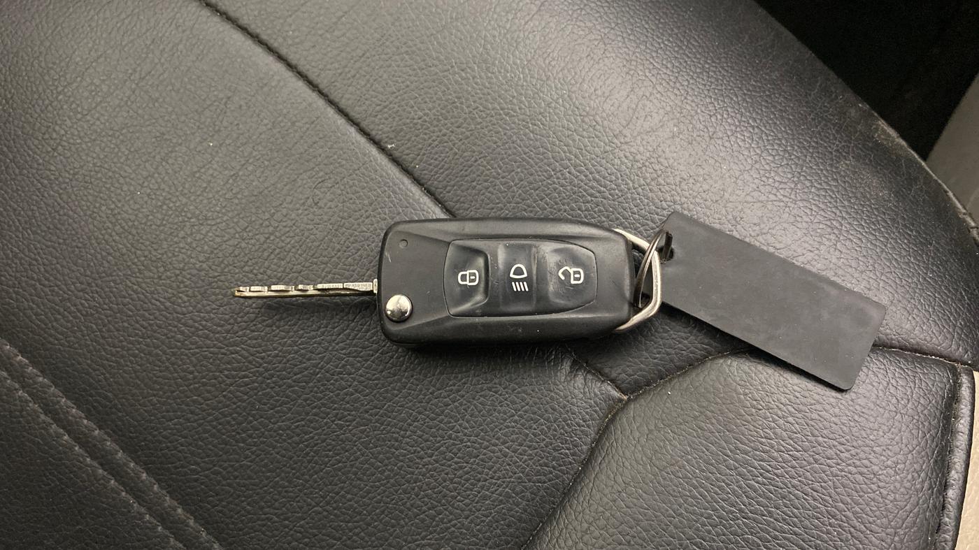 2018 Tata Tiago XZ PETROL, Petrol, Manual, 62,654 km, Key Close Up
