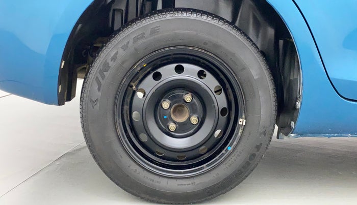 2012 Maruti Swift Dzire VDI, Diesel, Manual, 51,333 km, Right Rear Wheel