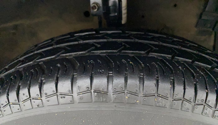2012 Maruti Swift Dzire VDI, Diesel, Manual, 51,333 km, Right Front Tyre Tread