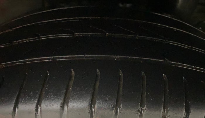 2019 Hyundai Elite i20 SPORTZ PLUS 1.2 DUAL TONE, Petrol, Manual, 72,123 km, Left Rear Tyre Tread