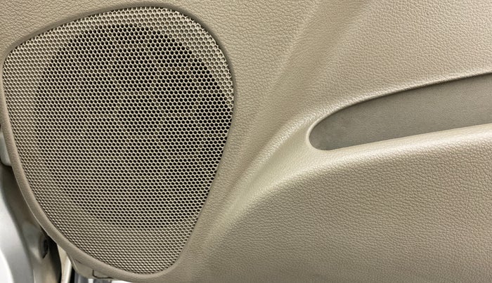 2017 Maruti Celerio VXI CNG D, CNG, Manual, 24,440 km, Speaker