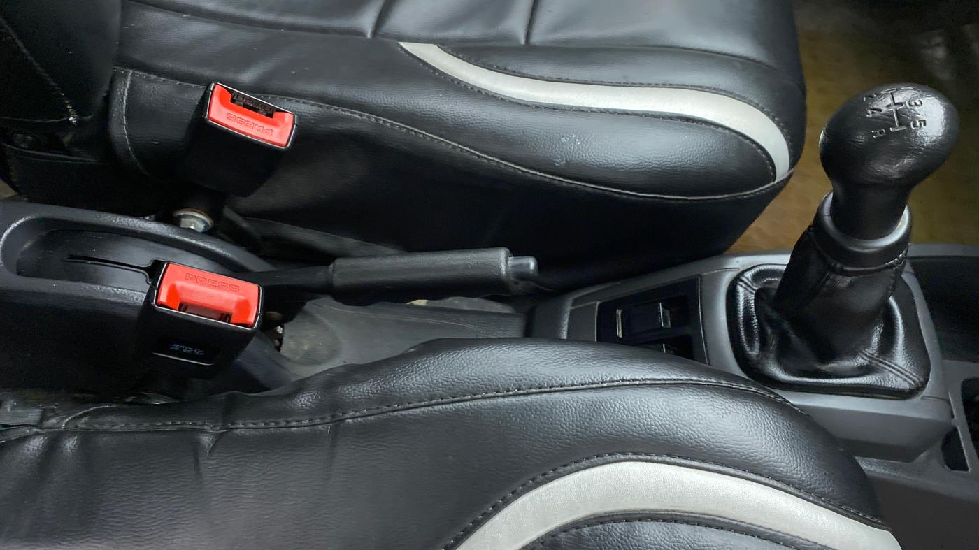 2017 Maruti Alto 800 VXI, Petrol, Manual, 97,977 km, Gear Lever