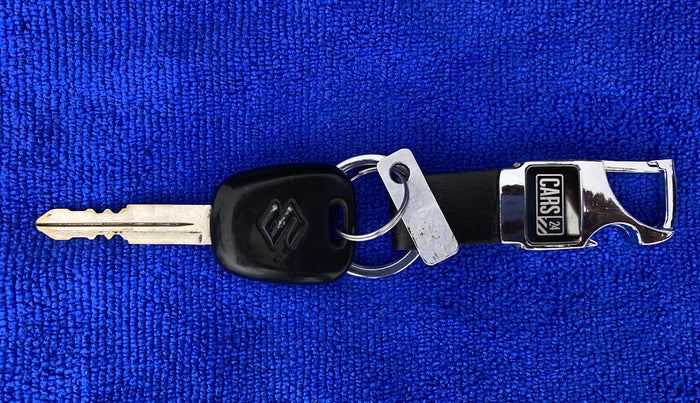 2017 Maruti Alto 800 VXI, Petrol, Manual, 97,977 km, Key Close Up