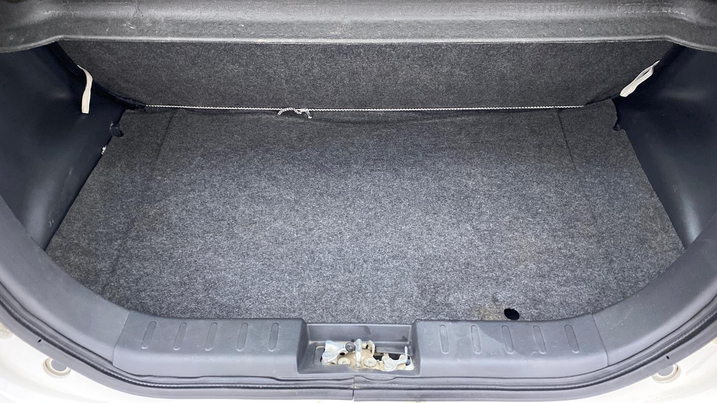 2017 Maruti Alto 800 VXI, Petrol, Manual, 97,977 km, Boot Inside