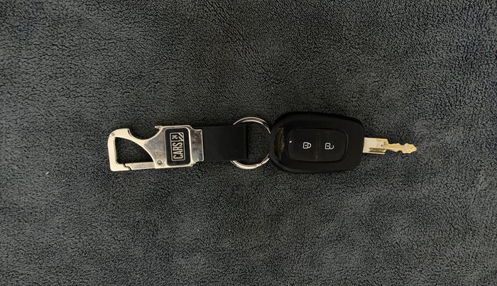 2017 Renault Kwid RXT 0.8, Petrol, Manual, 43,274 km, Key Close Up