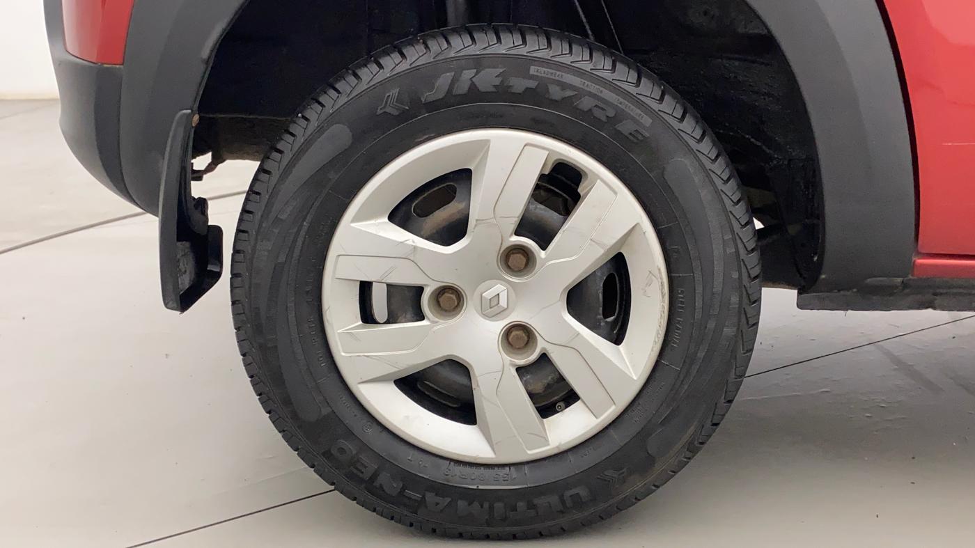 2017 Renault Kwid RXT 0.8, Petrol, Manual, 43,274 km, Right Rear Wheel