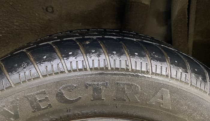 2017 Maruti Celerio VXI, Petrol, Manual, 32,001 km, Left Rear Tyre Tread