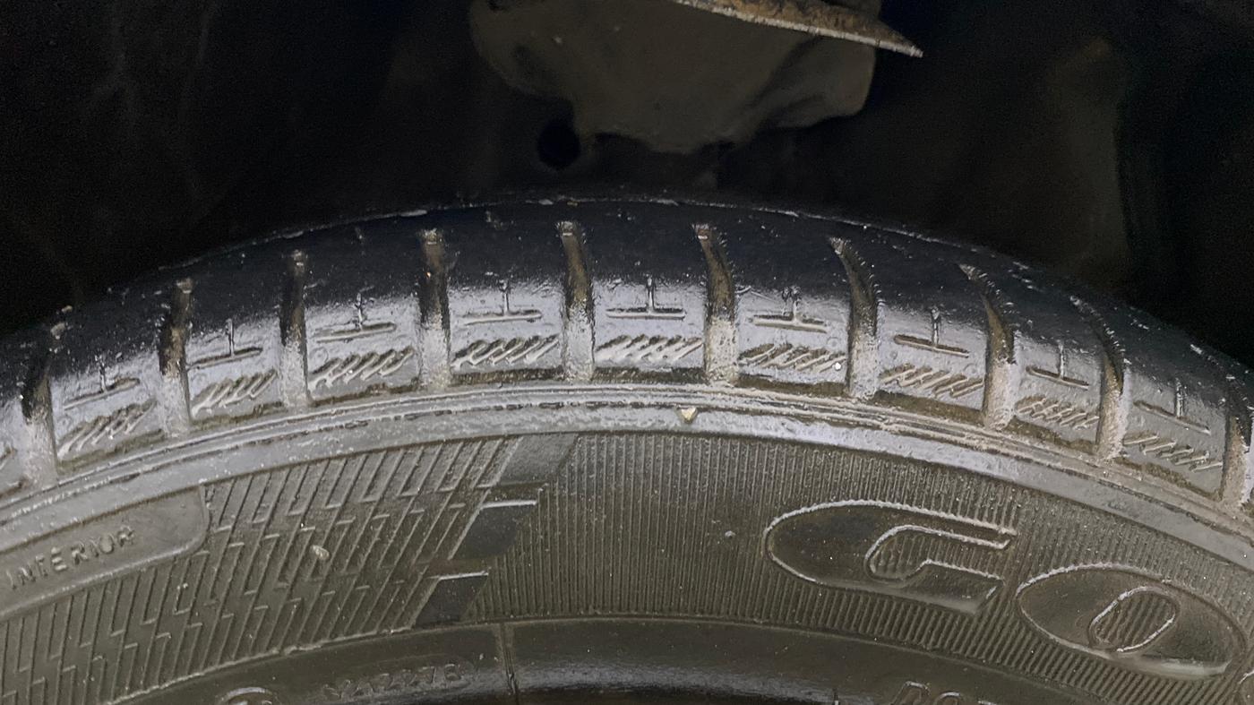 2017 Maruti Celerio VXI, Petrol, Manual, 32,001 km, Right Front Tyre Tread