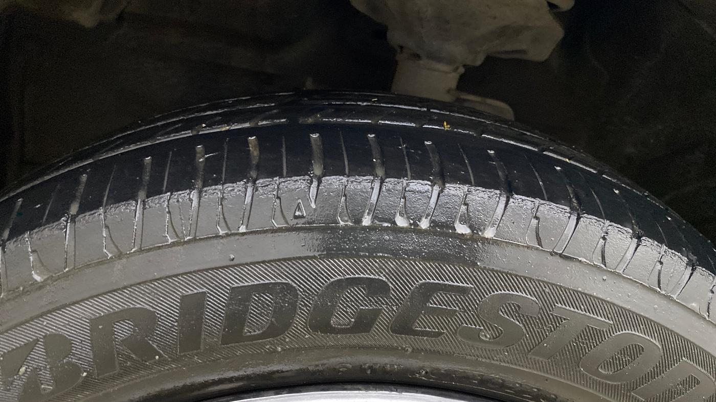2017 Maruti Celerio VXI, Petrol, Manual, 32,001 km, Left Front Tyre Tread
