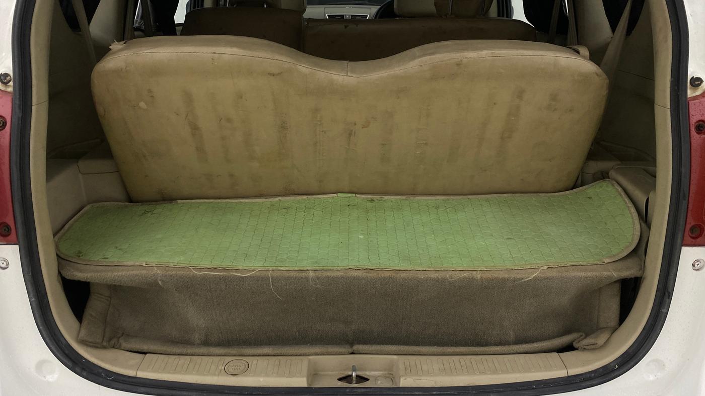 2014 Maruti Ertiga VXI CNG, CNG, Manual, 97,216 km, Boot Inside