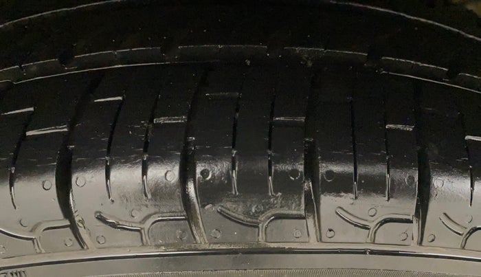 2022 Hyundai NEW SANTRO SPORTZ AMT, Petrol, Automatic, 26,580 km, Right Rear Tyre Tread