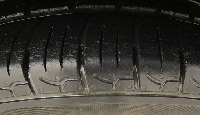 2022 Hyundai NEW SANTRO SPORTZ AMT, Petrol, Automatic, 26,580 km, Right Front Tyre Tread