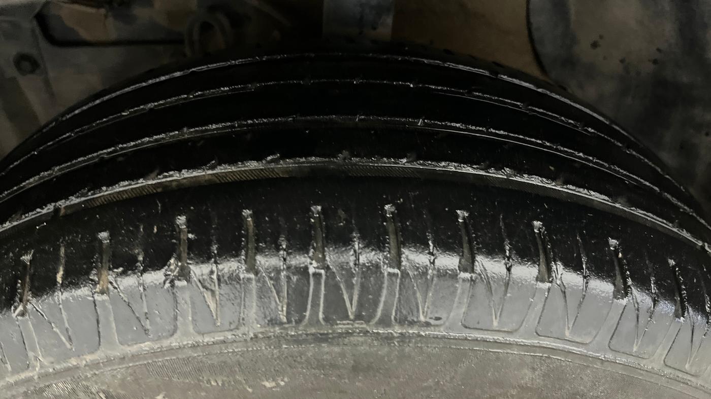 2022 Maruti BREZZA ZXI, Petrol, Manual, 43,949 km, Left Front Tyre Tread
