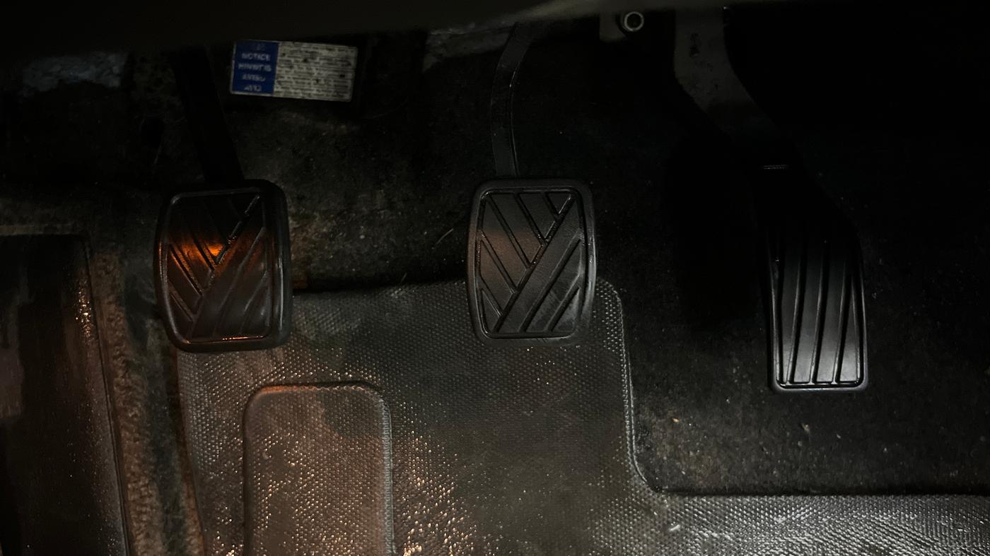 2022 Maruti BREZZA ZXI, Petrol, Manual, 43,949 km, Pedals