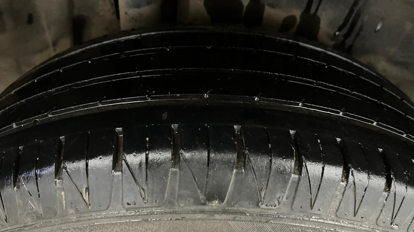 2022 Maruti BREZZA ZXI, Petrol, Manual, 43,949 km, Right Rear Tyre Tread