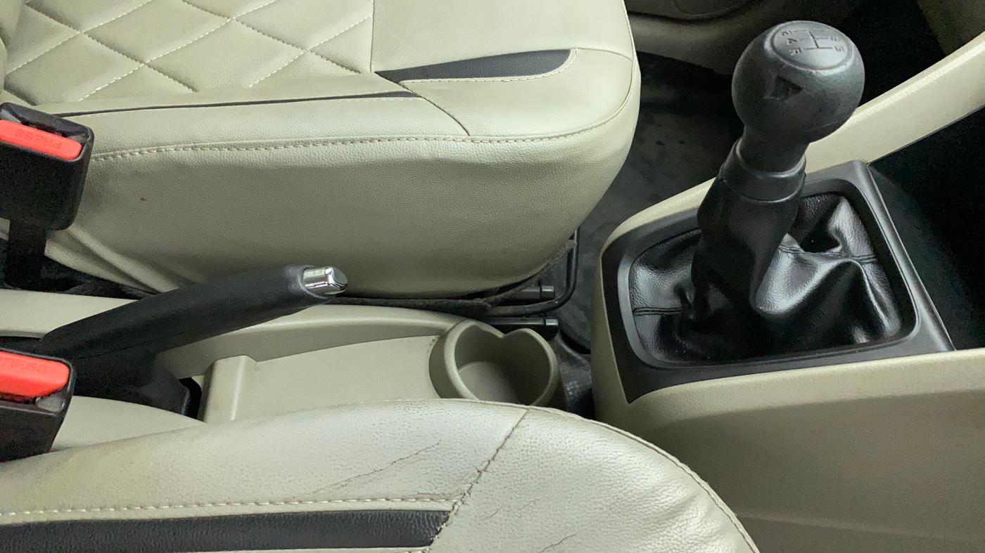 2016 Maruti Celerio VXI, Petrol, Manual, 50,674 km, Gear Lever