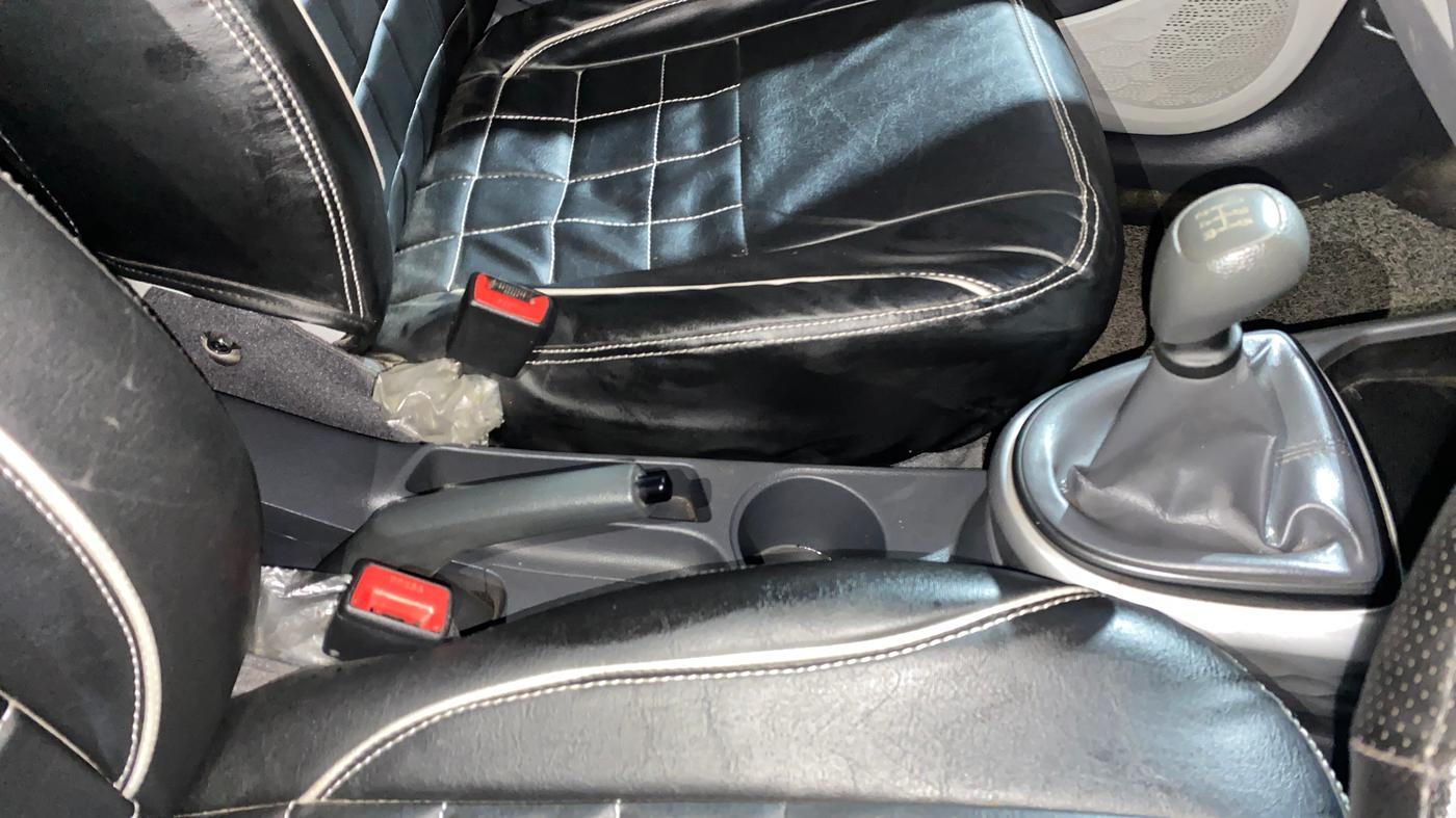 2021 Hyundai GRAND I10 NIOS MAGNA 1.2 KAPPA VTVT, Petrol, Manual, 10,176 km, Gear Lever