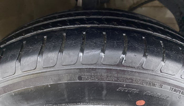 2019 Maruti Dzire VXI, Petrol, Manual, 59,044 km, Right Front Tyre Tread