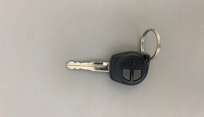 2024 Maruti FRONX DELTA PLUS 1.2L AGS, Petrol, Automatic, 8,453 km, Key Close Up