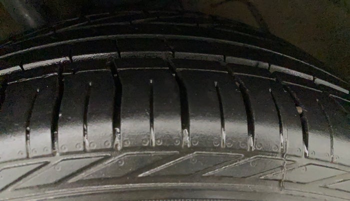 2021 Tata NEXON XZA PLUS (O) PETROL, Petrol, Automatic, 9,763 km, Left Front Tyre Tread