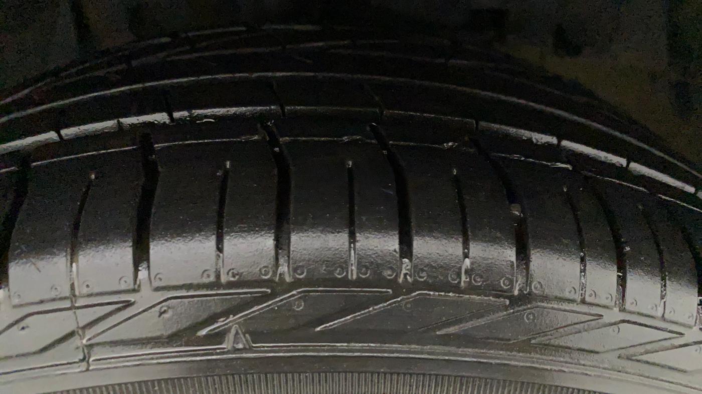 2021 Tata NEXON XZA PLUS (O) PETROL, Petrol, Automatic, 9,763 km, Right Front Tyre Tread
