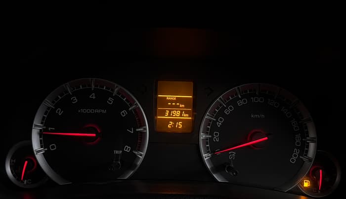 2015 Maruti Swift Dzire VXI, Petrol, Manual, 31,965 km, Odometer Image