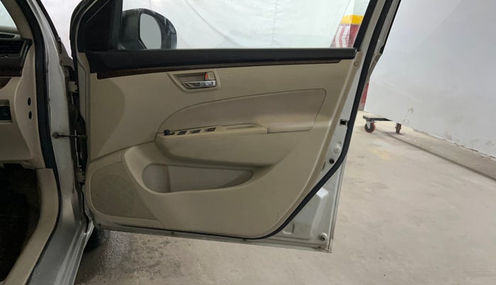 2015 Maruti Swift Dzire VXI, Petrol, Manual, 57,812 km, Driver Side Door Panels Control