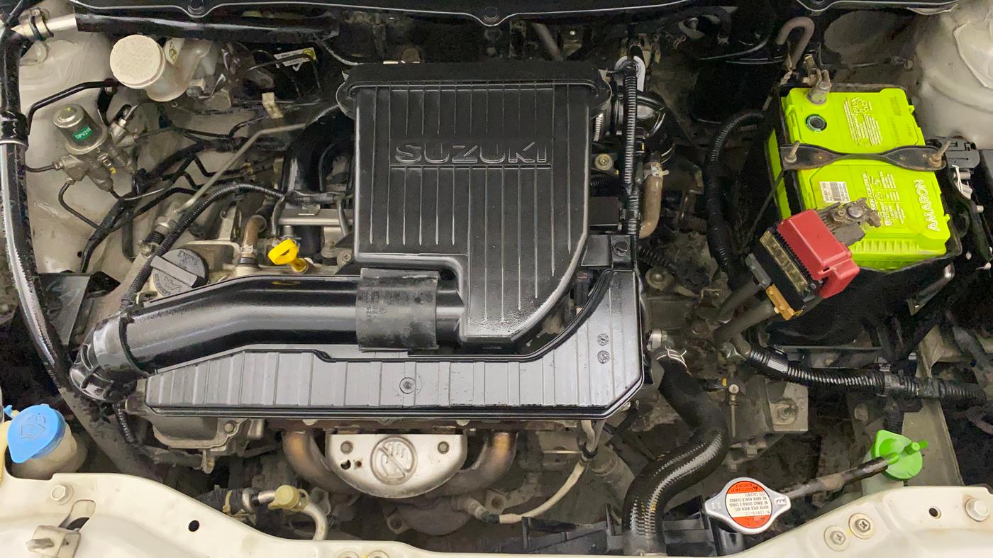 2014 Maruti Swift Dzire VXI, Petrol, Manual, 46,549 km, Engine View
