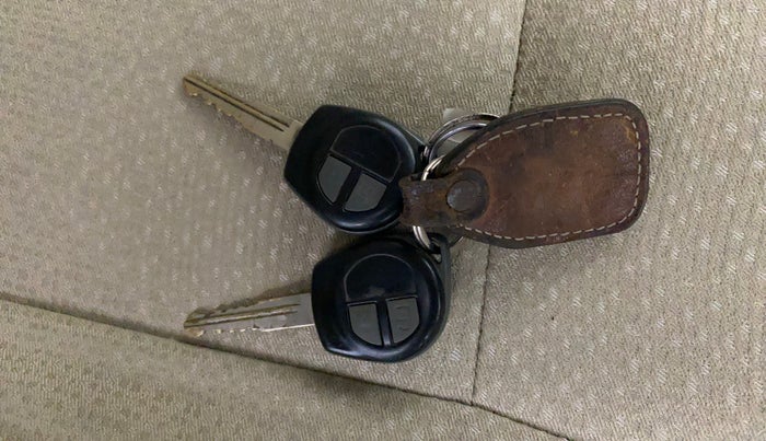 2014 Maruti Swift Dzire VXI, Petrol, Manual, 46,484 km, Key Close Up